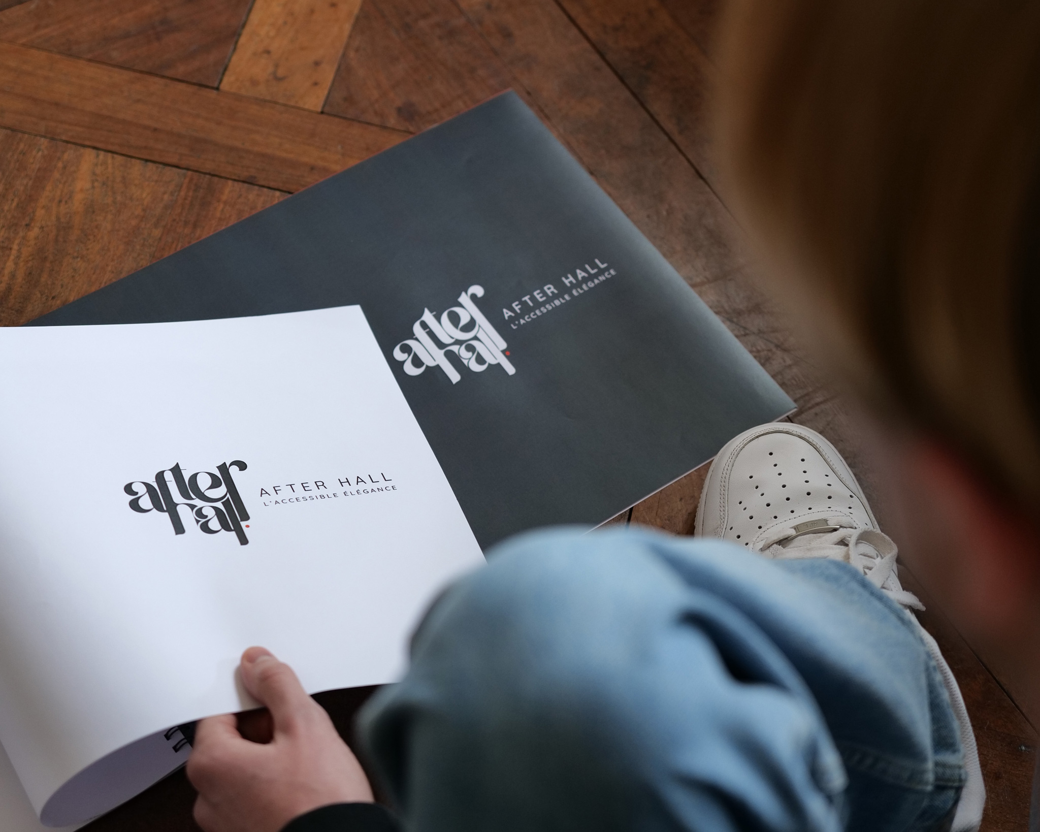 Création d'une identité de marque pour une entreprise spécialisée dans la vente de revêtements pour les particuliers et professionnels.